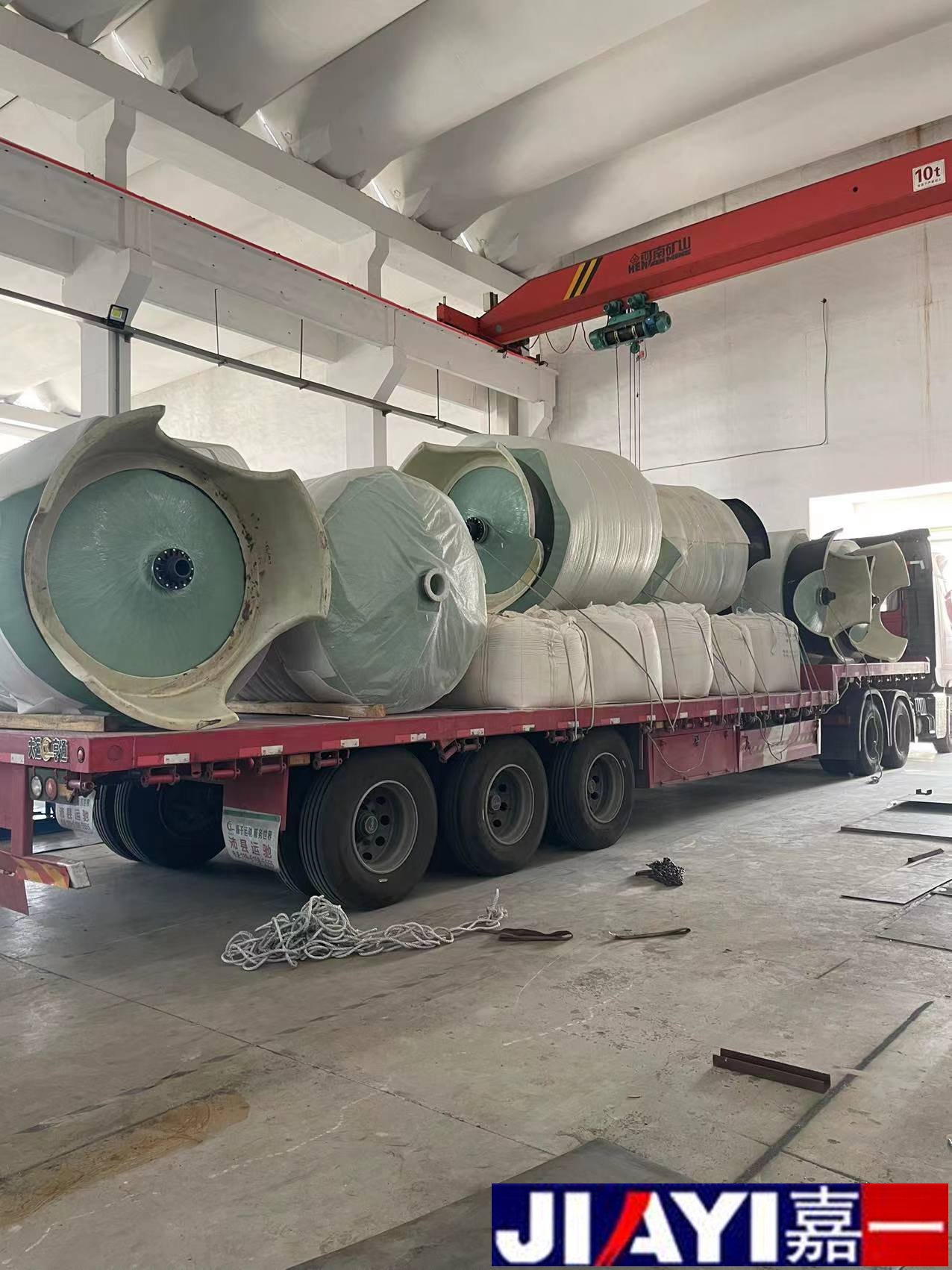 6套玻璃鋼罐石英砂過濾器已全部裝車，發貨浙江衢州！