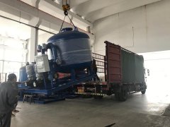 供熱或冷卻系統上做出改進的真空脫氣機 供熱或冷卻系統上做出改進的真空脫氣機